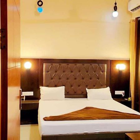 Hotel O The Miraj Sonipat Bagian luar foto