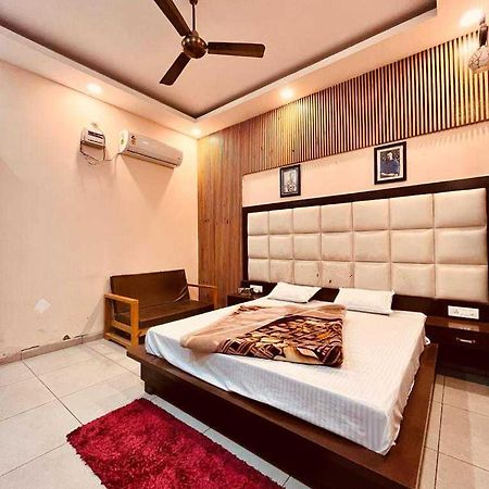 Hotel O The Miraj Sonipat Bagian luar foto