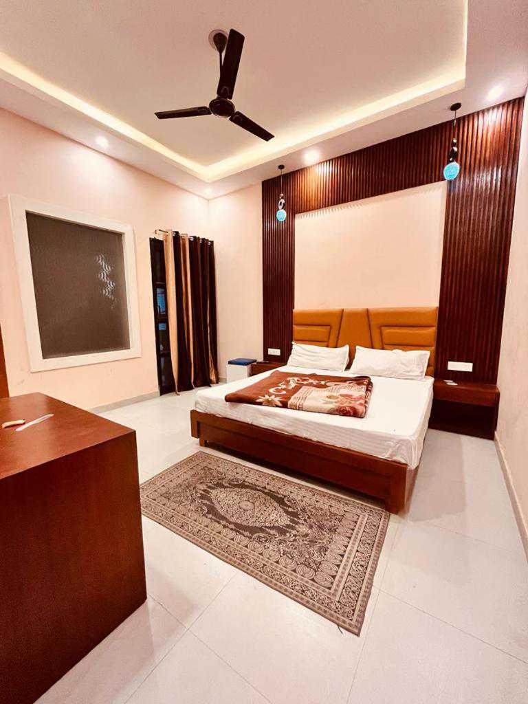 Hotel O The Miraj Sonipat Bagian luar foto