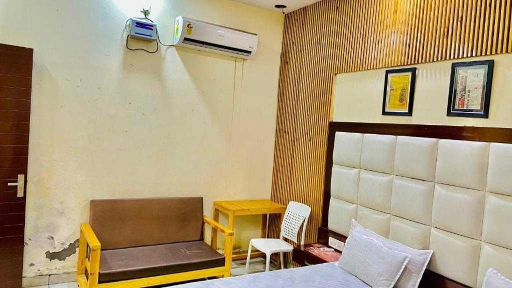 Hotel O The Miraj Sonipat Bagian luar foto