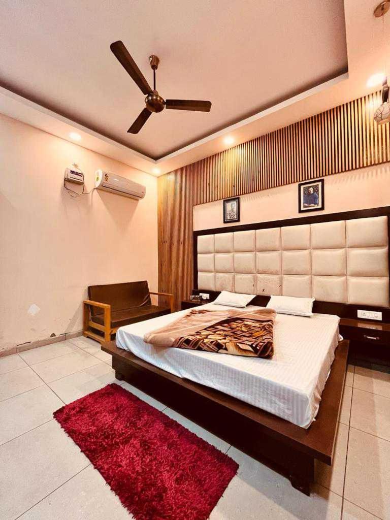 Hotel O The Miraj Sonipat Bagian luar foto